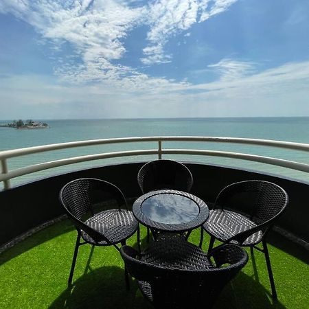 The Arena Tanjung Tuan Port Dickson Lejlighed Eksteriør billede